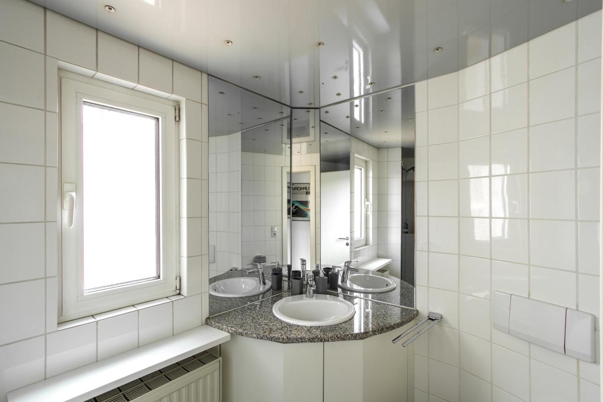 Penthouse-Maisonette - City Center, Highspeed Internet, Garage Worms Exteriör bild