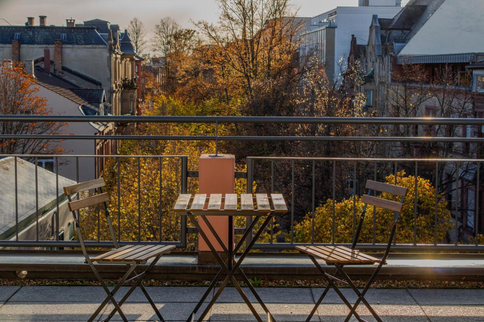 Penthouse-Maisonette - City Center, Highspeed Internet, Garage Worms Exteriör bild